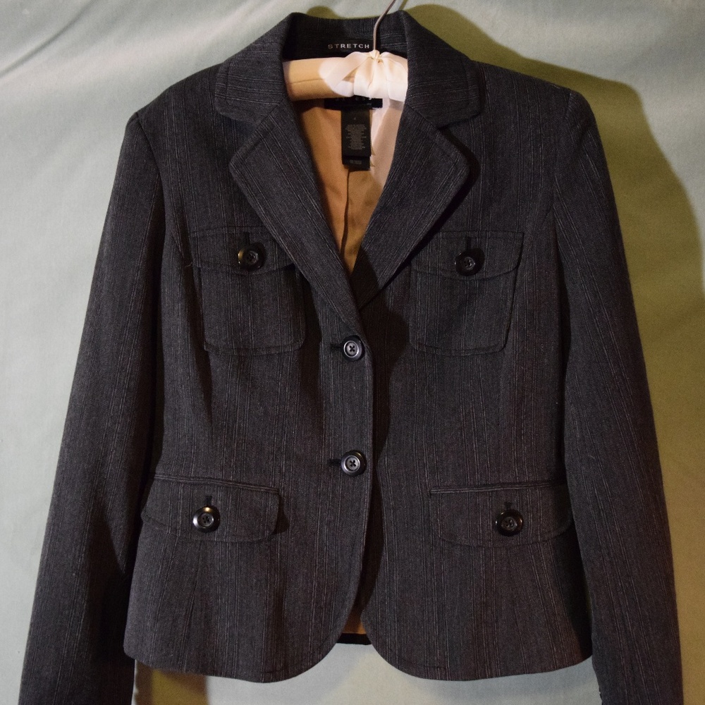 grey blazer